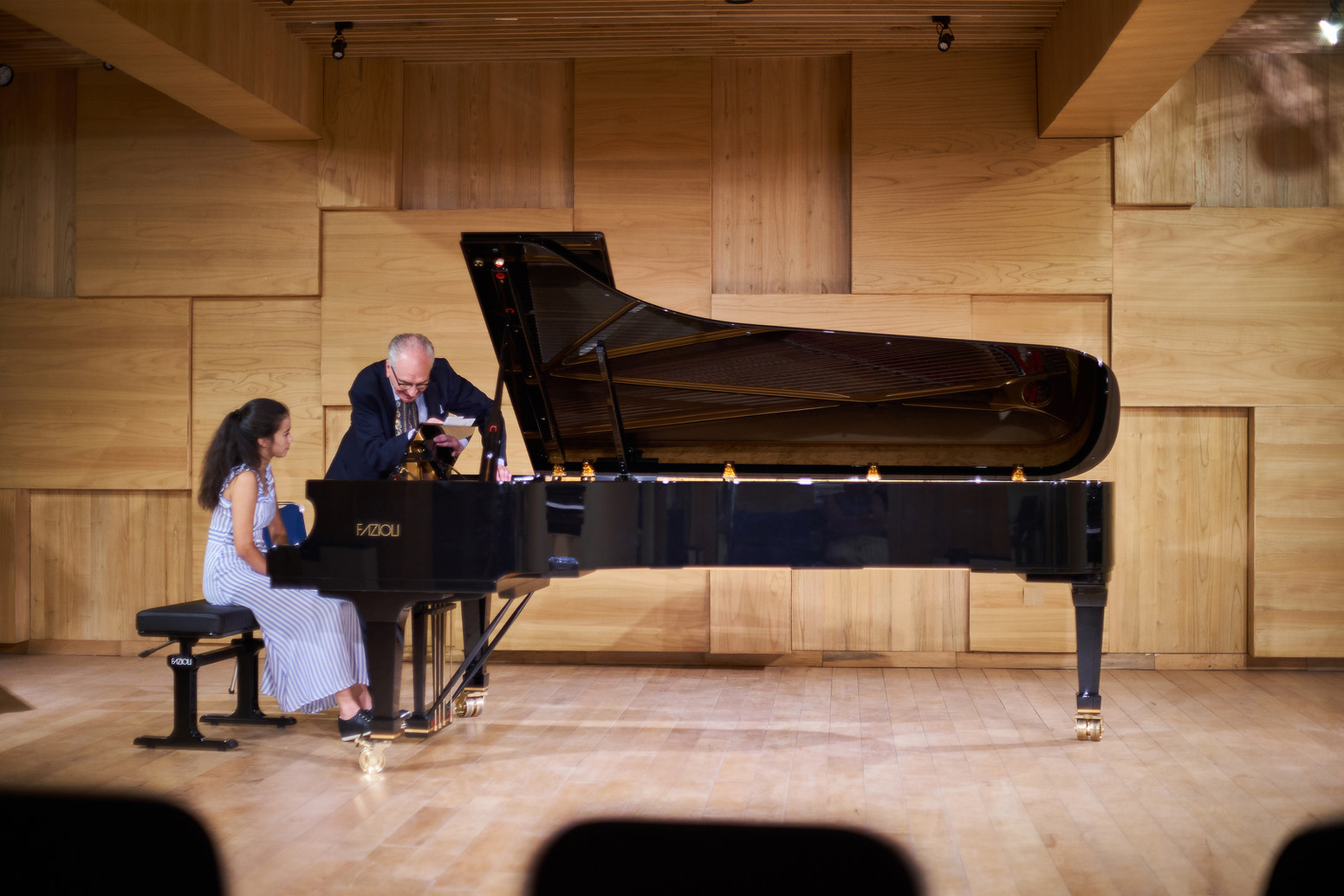 Masterclass by Gordon Fergus Thompson