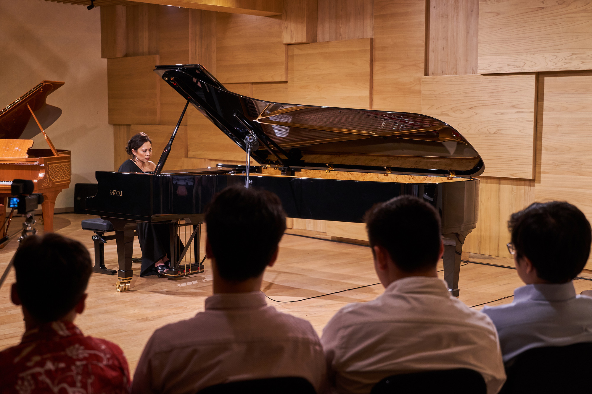 THE CONCERT OF MYRNA SETIAWAN